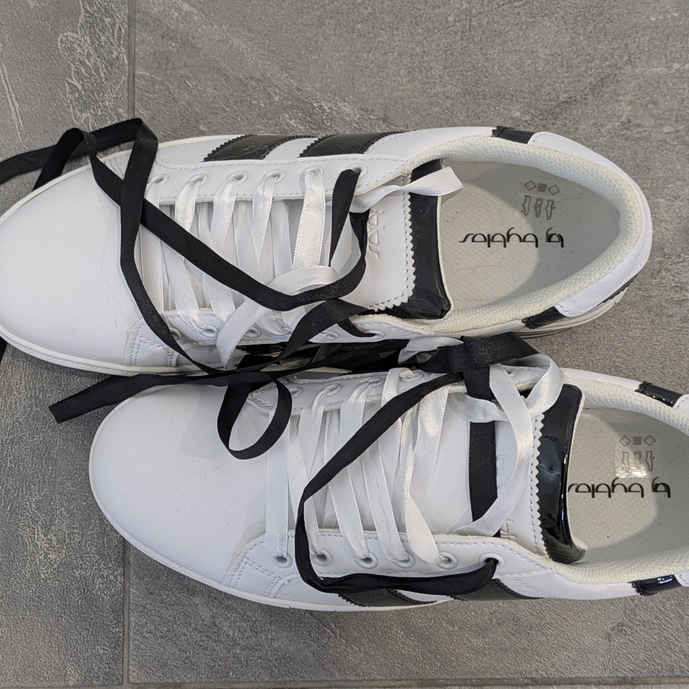 Y2K Chunky Platform Striped Sneakers White & Black Patent - Size 41 NWOT - Picture 2 of 7
